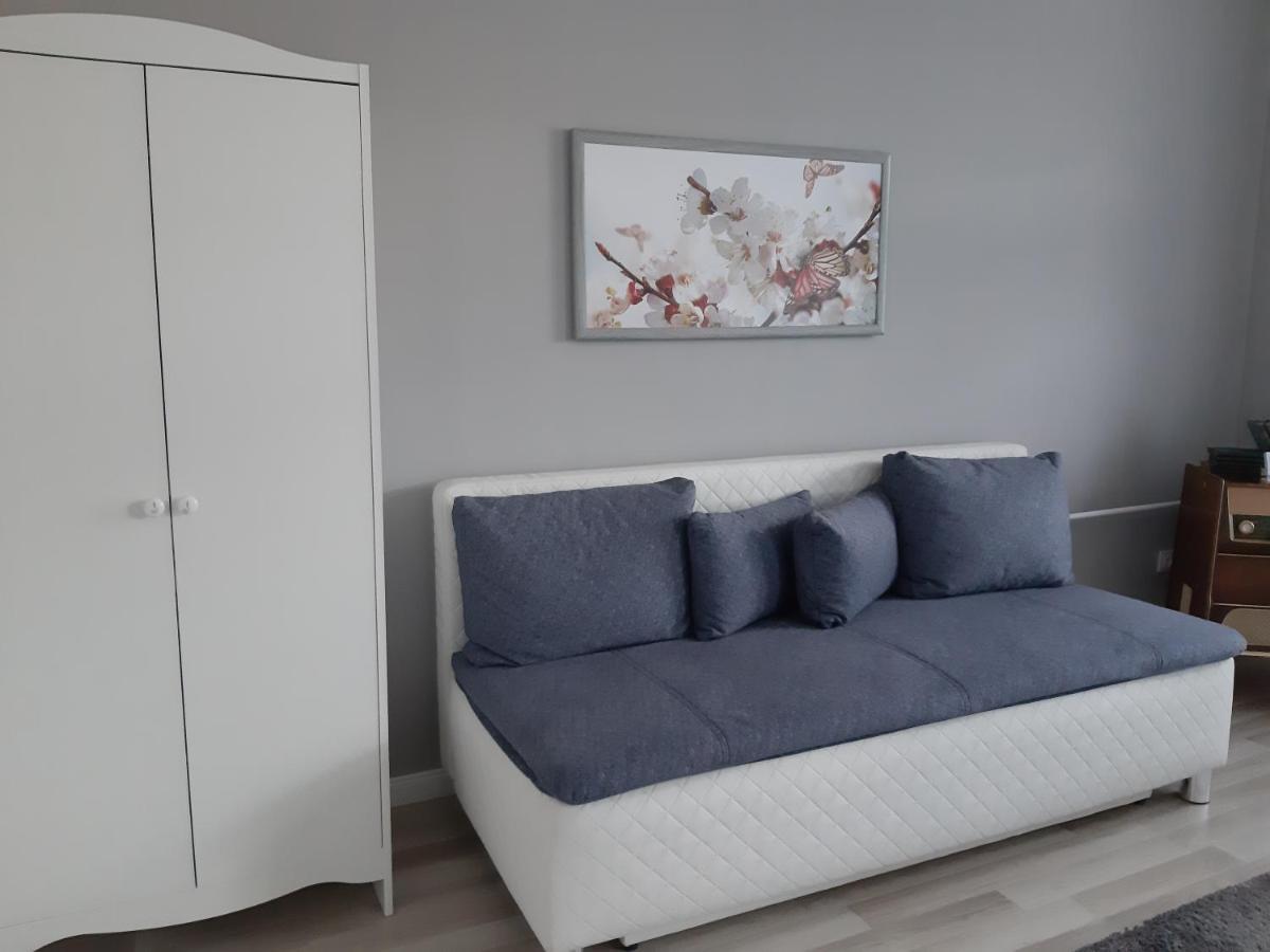 Jade Vendeghaz Apartment Papa Luaran gambar