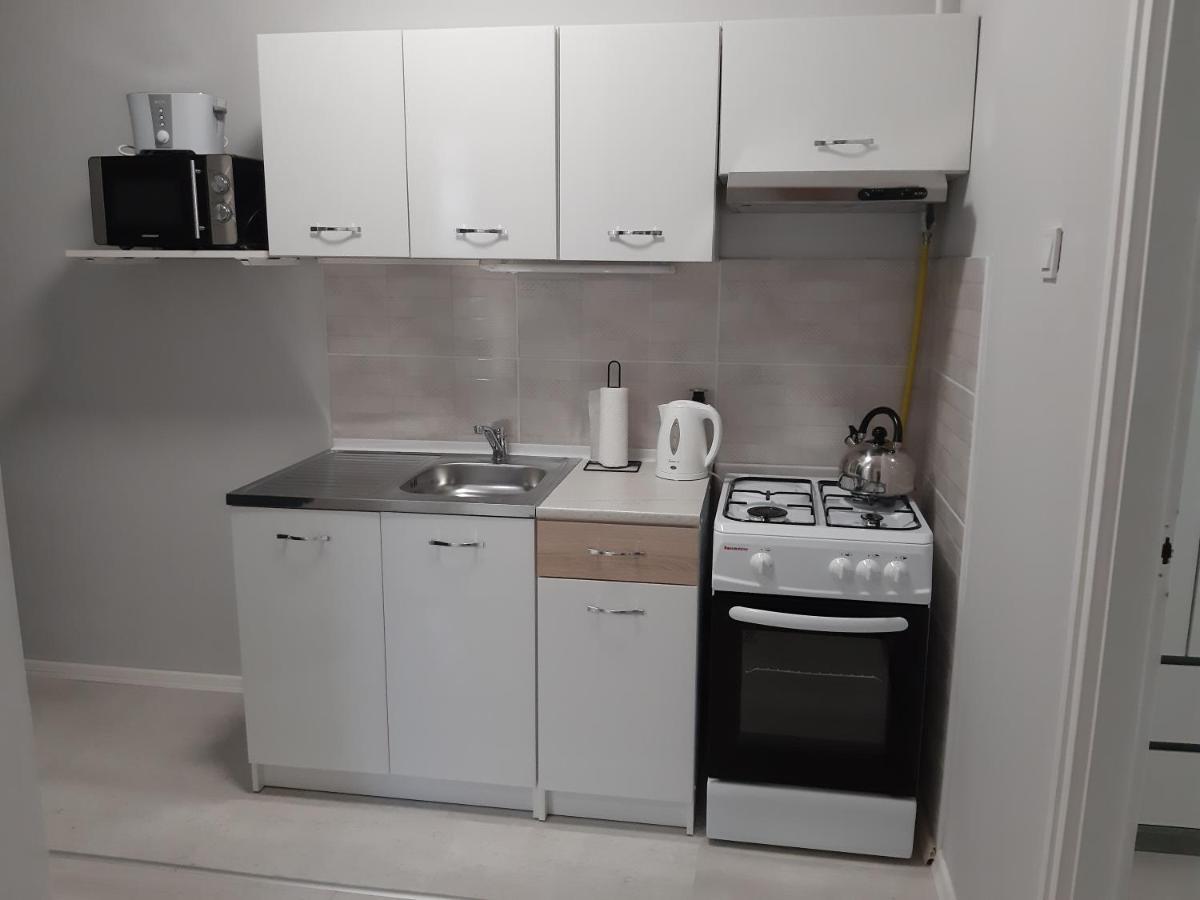 Jade Vendeghaz Apartment Papa Luaran gambar